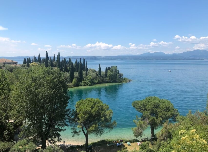 Italy [Lake Garda] Unsplash